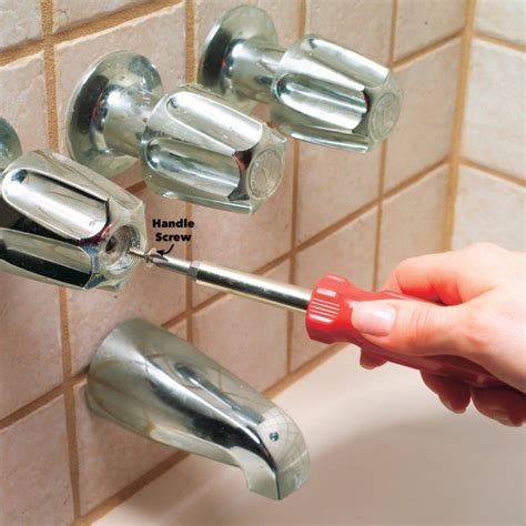 How to Fix a Leaky Bathtub Faucet: 13 Easy Steps